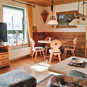 Bei Tannenbaums, Oberstaufen/kalzhofen Apartment